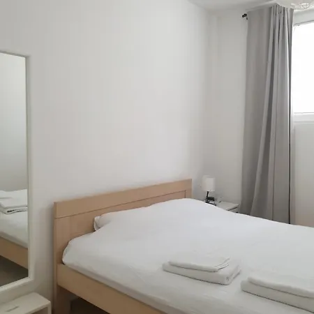 Apartment Novi 19 Foca
